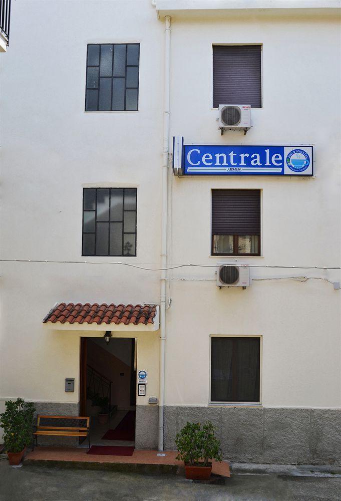 B&B Centrale Affittacamere Reggio di Calabria Kültér fotó